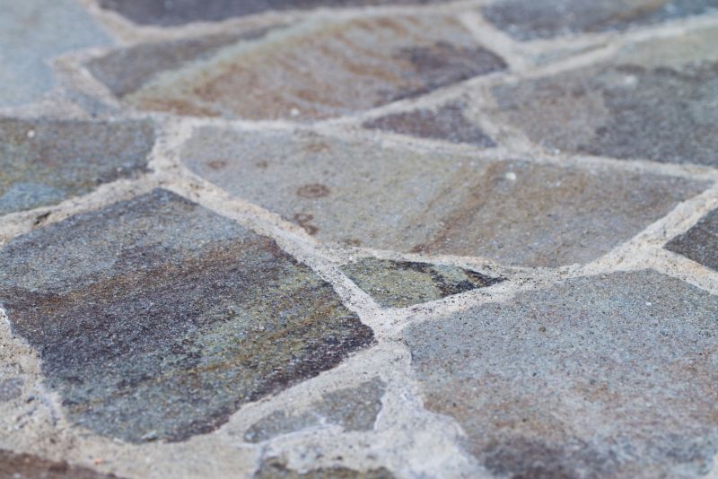 Common Types Of Flagstone Used For Patios And Walkways